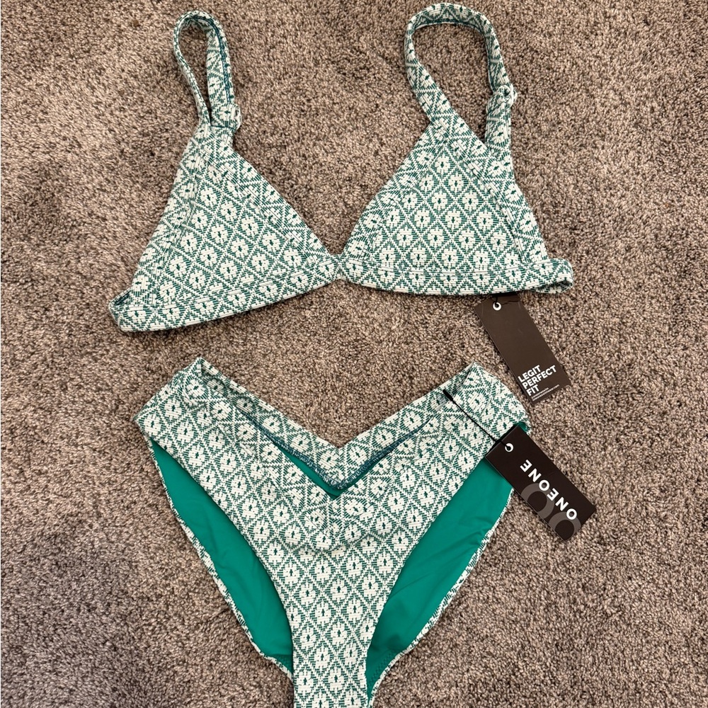 ONE ONE swimsuit Extra coverage